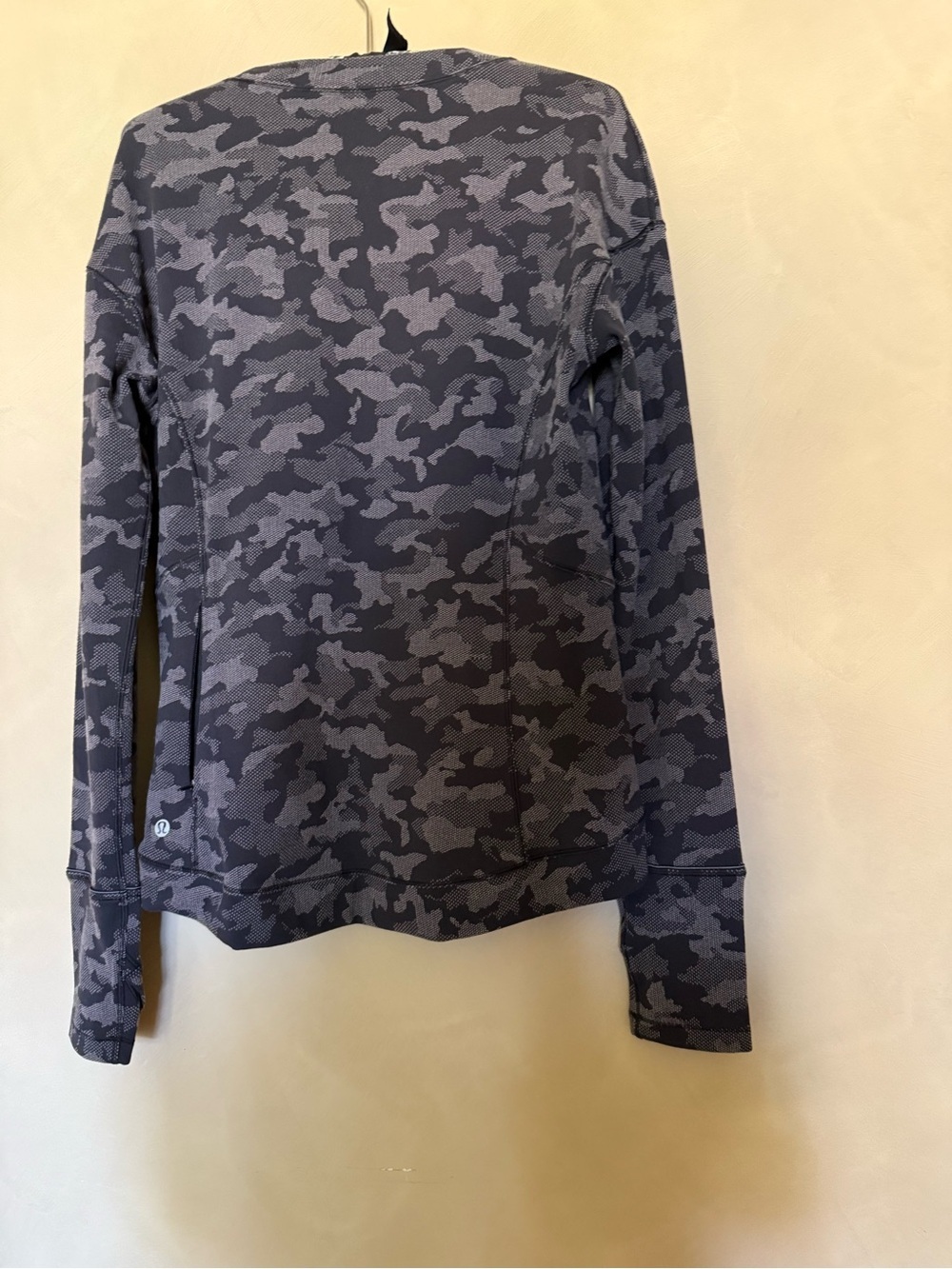 Lululemon Rulu Close to Crossing Long Sleeve Top in Heritage Camo size 12 - Picture 4 of 6